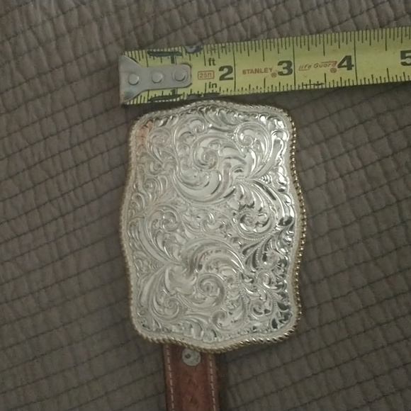 Beautiful leather belt with Silver plated buckle. - Picture 7 of 7